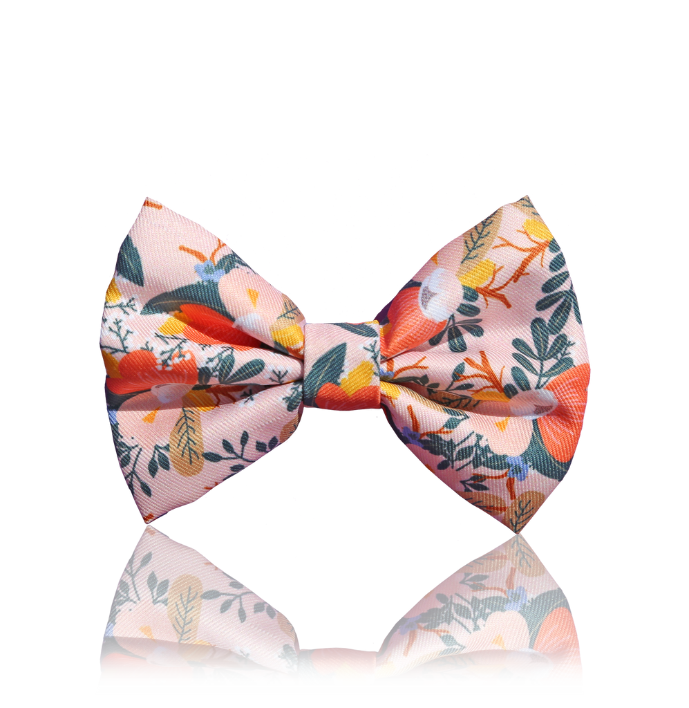 Soft polyester bow tie. Flower patch design. 