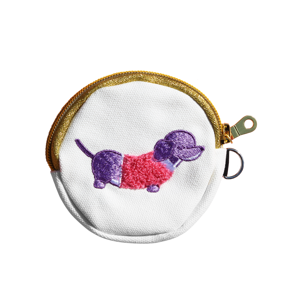 Dachshund embroidered (towel embroidery effect), gold zipper, canvas, coin purse.